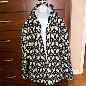 PacSun Black & White Peace Sign Sherpa Jacket